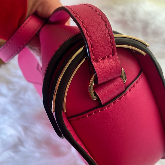 Henri Bendel Pink Circle Bag - Picture 8 of 14